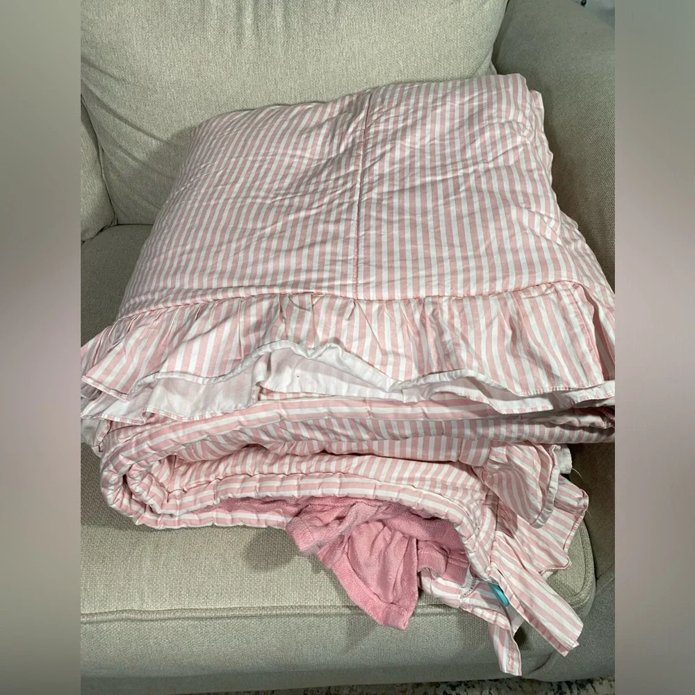 Beddy’s Flutterby King Striped Minky Comforter & Sham Pillow Case Bedding Set